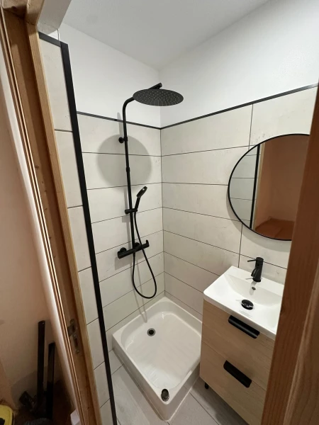 - après