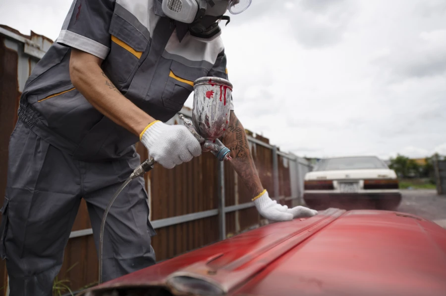 Application de peinture thermique réfléchissante sur une toiture à Perpignan par Altoria